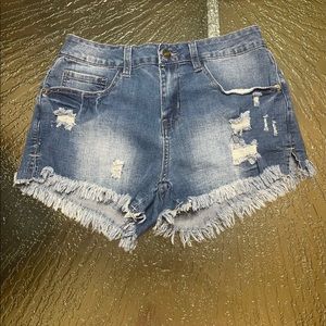 Jean shorts! Stretchy & comfy!